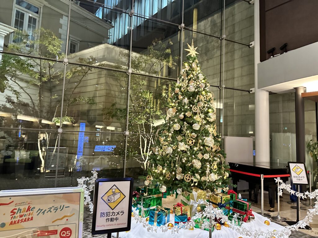 赤坂bizタワーのクリスマスツリー2023