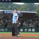 舞台『ハリー・ポッターと呪いの子』松井玲奈が埼玉西武ライオンズセレモニアルピッチ＠ベルーナドームに登場！