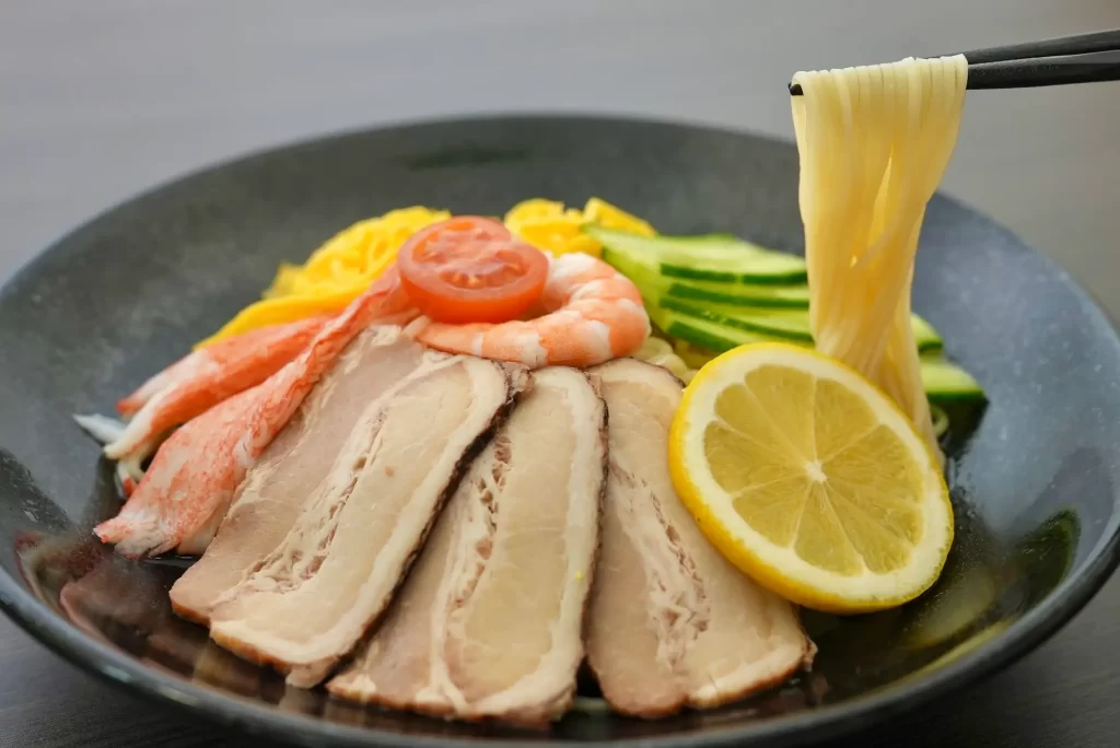 【餃子の王将】「冷し中華×餃子 フェア」