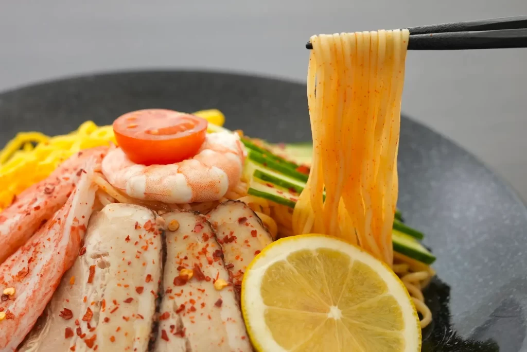 【餃子の王将】「冷し中華×餃子 フェア」