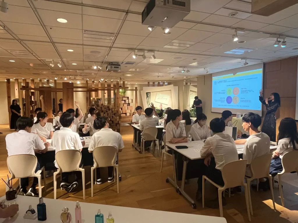 PLAZA「お守りフレグランス」