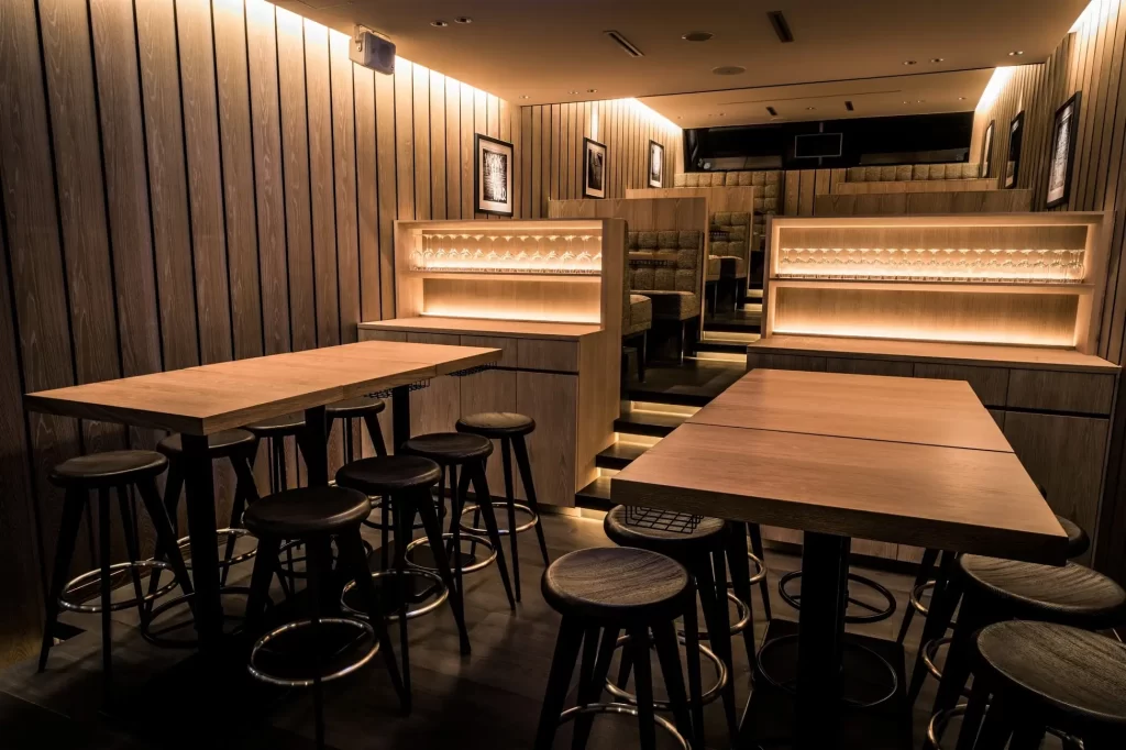 “山積みピザ”に“変わり種ローデッドポテト”