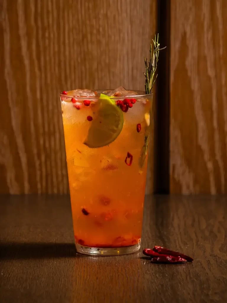 “山積みピザ”に“変わり種ローデッドポテト”