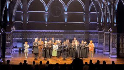 舞台『ハリー・ポッターと呪いの子』 舞台手話通訳付き公演・音声ガイド付き公演