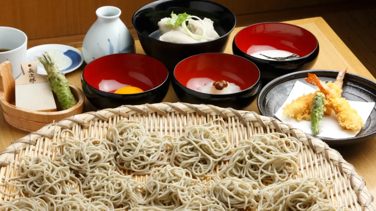 【東京赤坂やぶそば】希少な国産そば粉100％使用した、江戸三大老舗蕎麦で唯一の食べ放題プラン