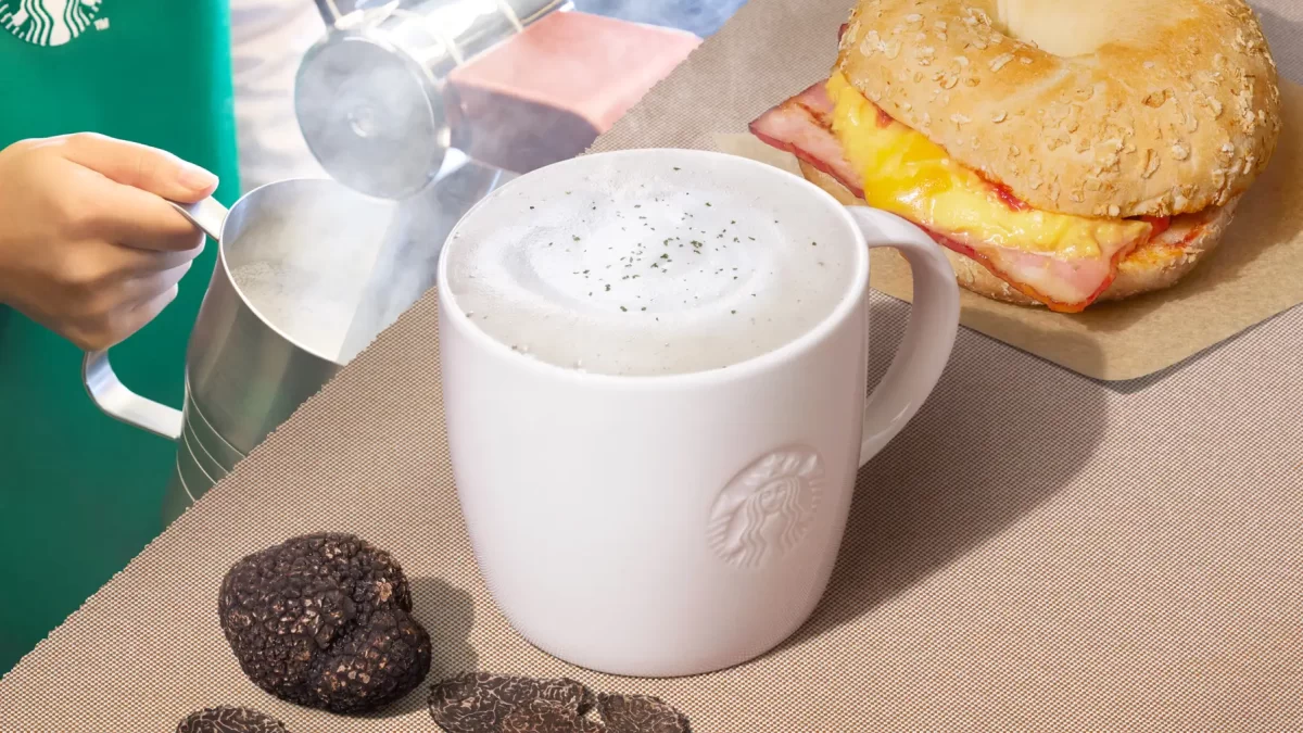 【スターバックス】バリスタがいれる！　トリュフ香る3種のきのこ風味ふわふわカプチーノ仕立て『トリュフ スープチーノ』