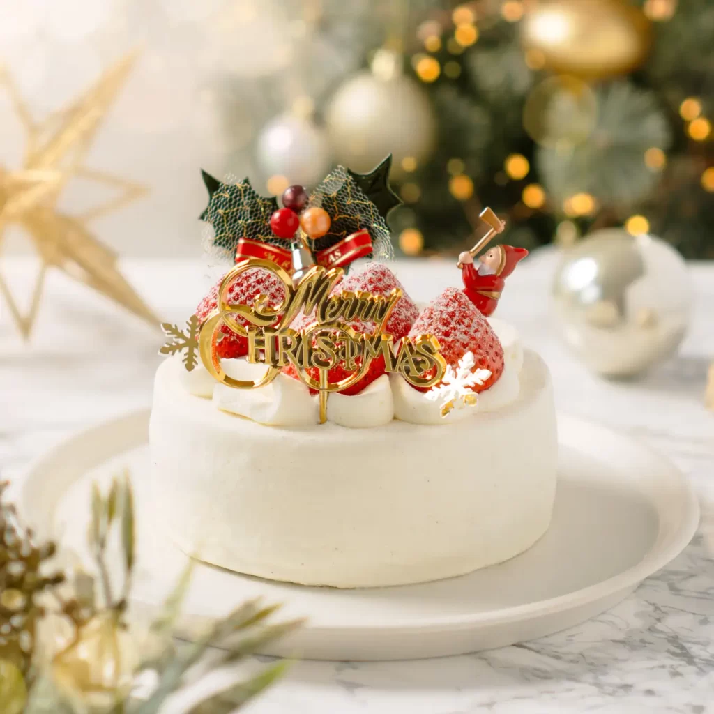 「トシ・ヨロイヅカ」2025年クリスマスケーキ