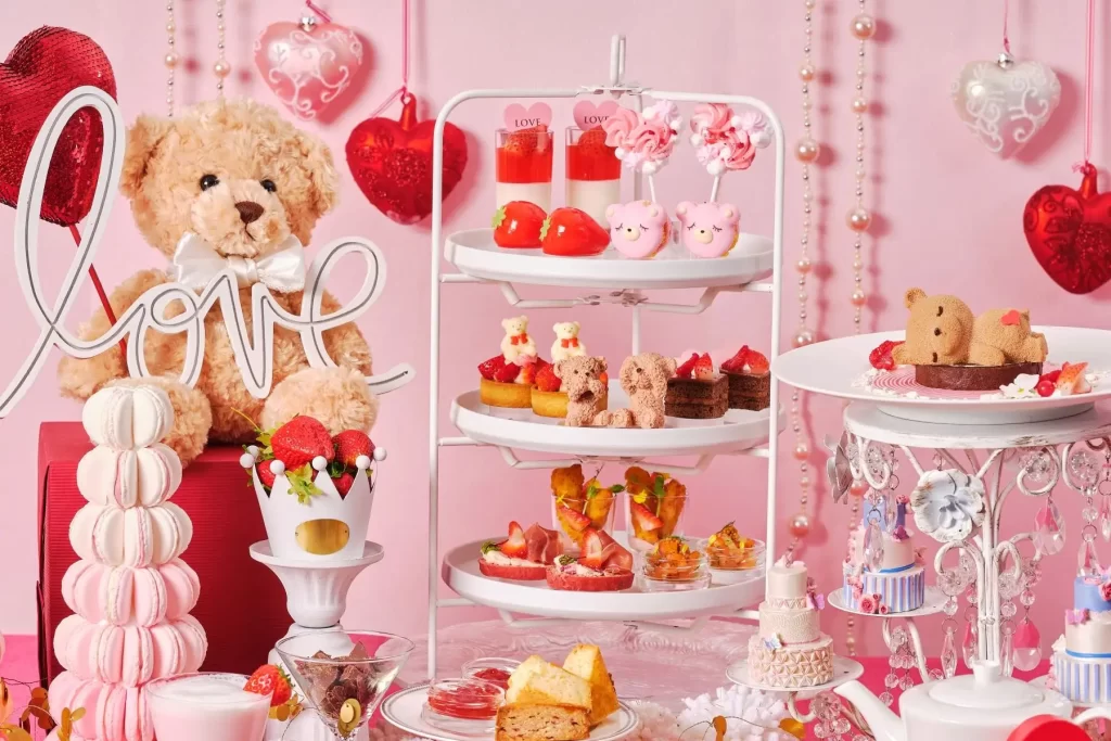 『いちごとスウィートベアのアフタヌーンティー』