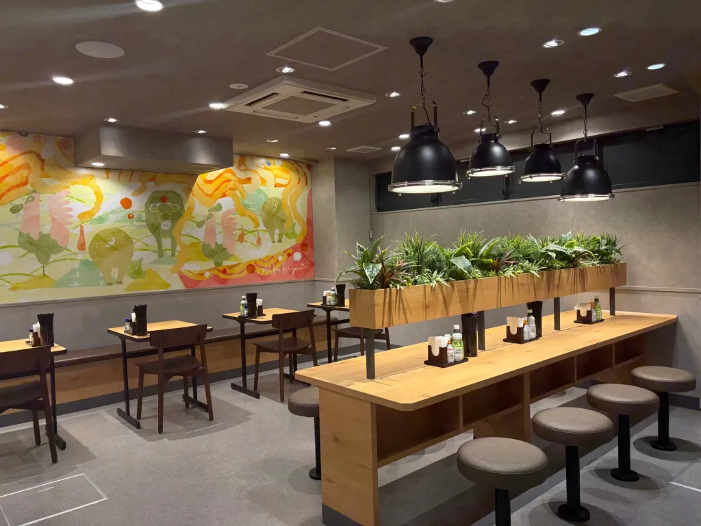 肉特化型店舗「はなまるうどん肉店(赤坂一ツ木通り店)」
