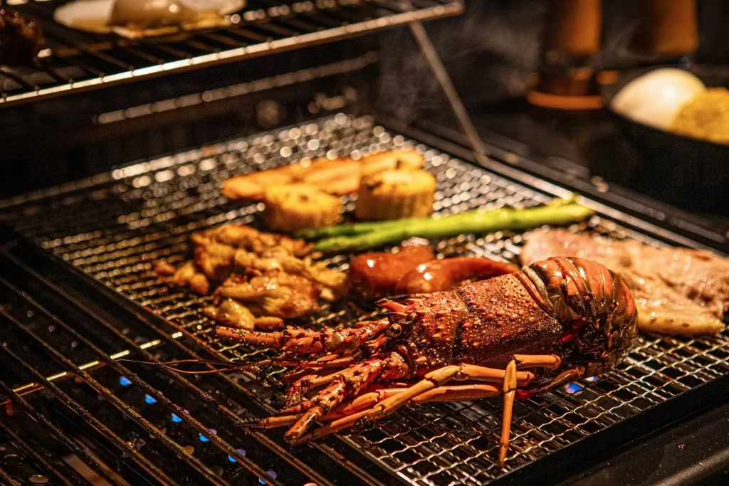 「バネバグース赤坂見附」のテラスエリア　全席ソファー＆個別エアコン完備の“大人の社交テラス”