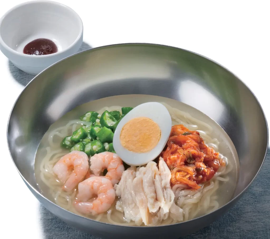 つるんとさっぱり「ひんやり涼麺」に、満腹必至「ガスト食堂」