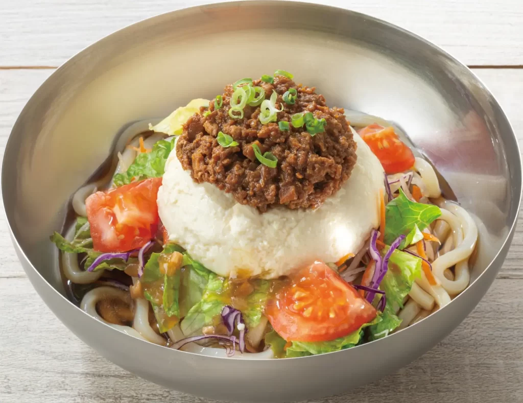 つるんとさっぱり「ひんやり涼麺」に、満腹必至「ガスト食堂」
